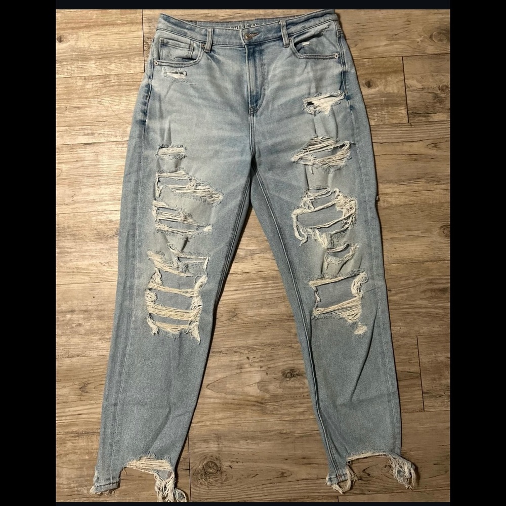 American Eagle distressed mom jeans